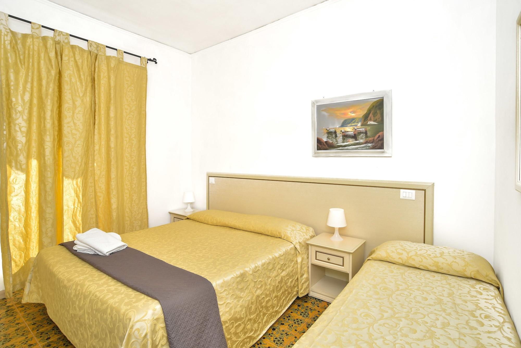Charme Hotel La Villa Tina Ischia Esterno foto