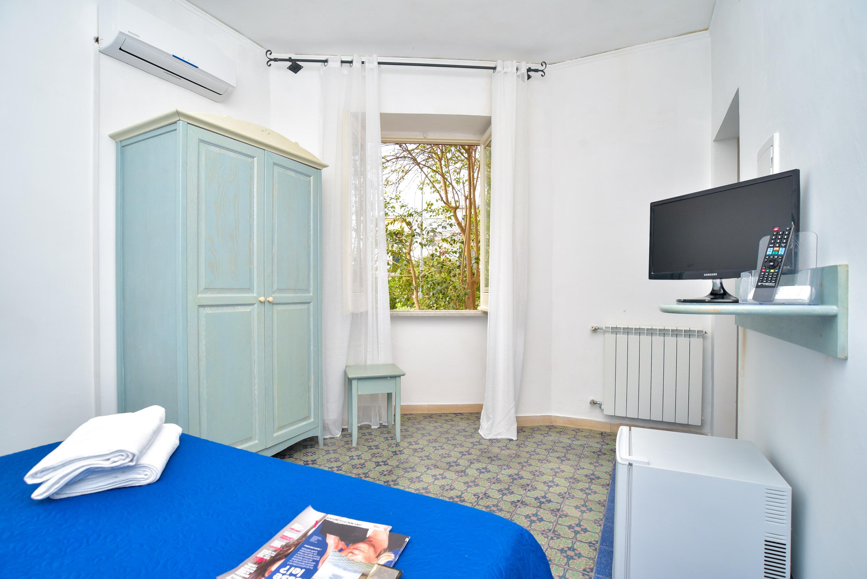 Charme Hotel La Villa Tina Ischia Esterno foto