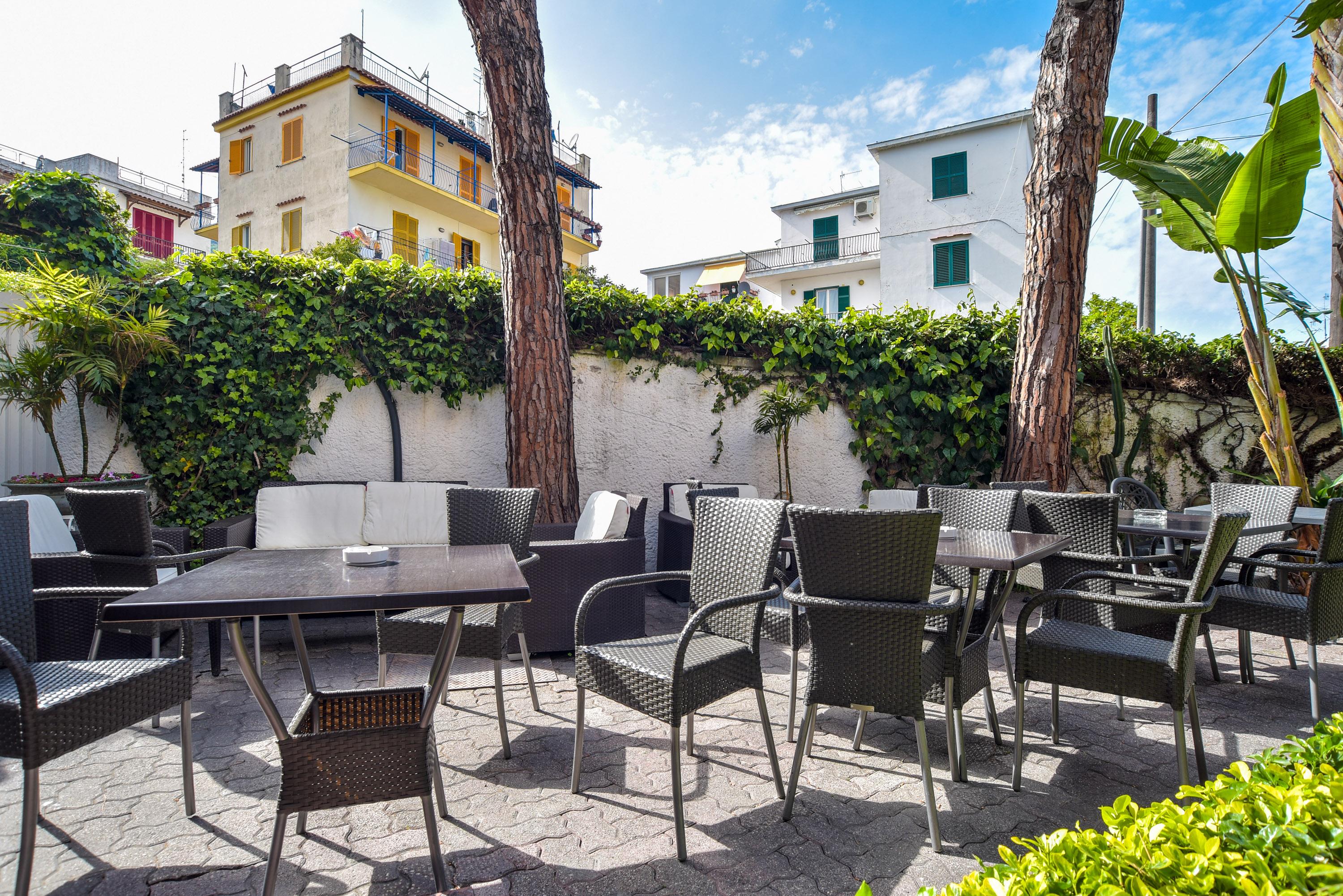 Charme Hotel La Villa Tina Ischia Esterno foto