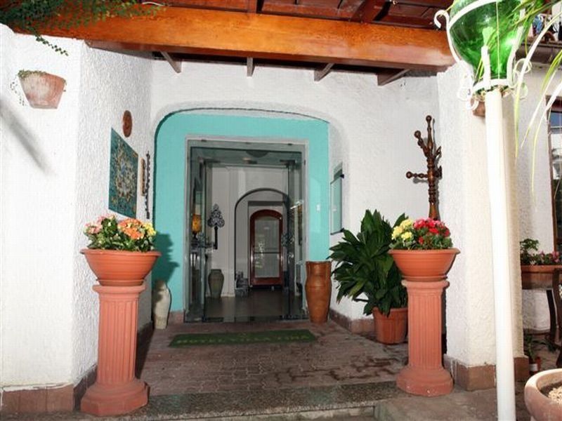 Charme Hotel La Villa Tina Ischia Esterno foto