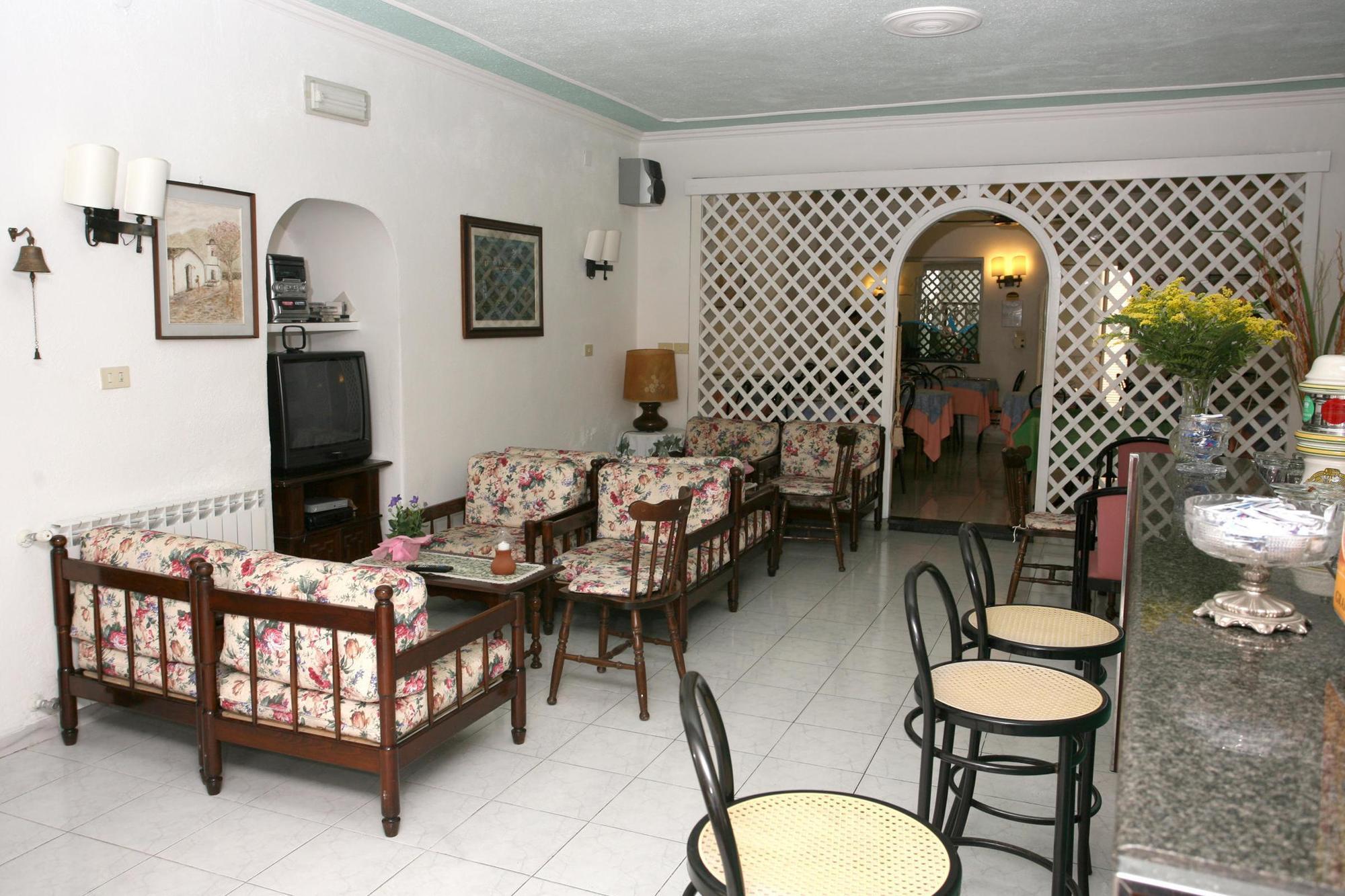 Charme Hotel La Villa Tina Ischia Esterno foto