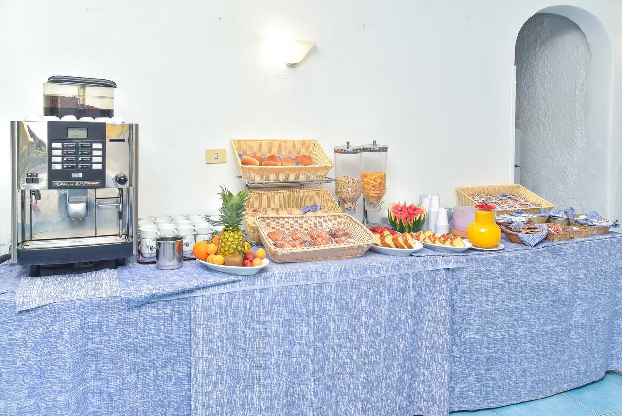Charme Hotel La Villa Tina Ischia Esterno foto